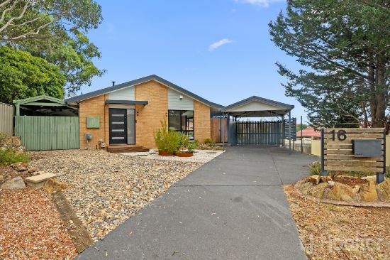 16 Cantle Place, Karabar, NSW 2620