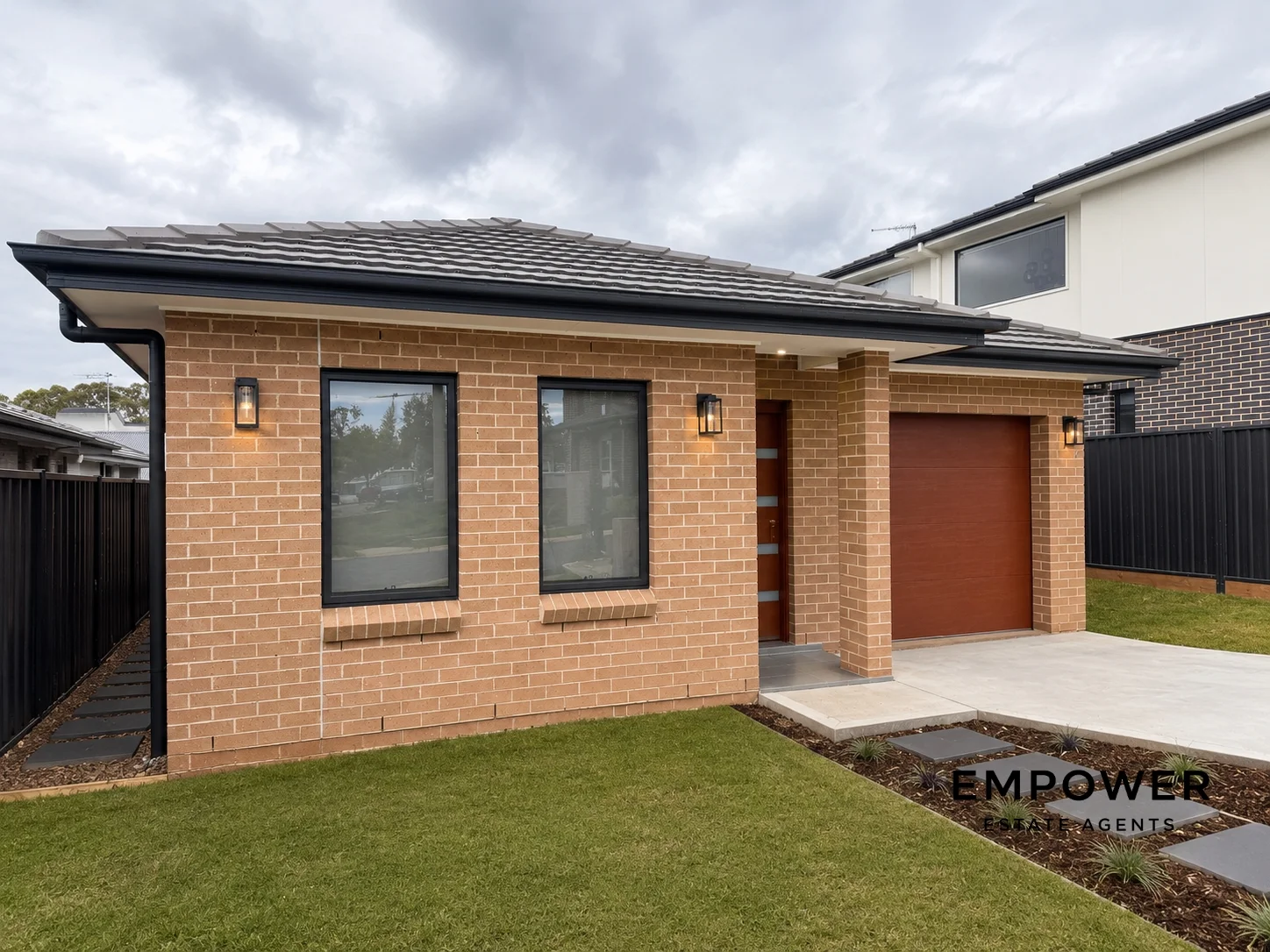 16 Cardew Crescent, Bradbury, NSW 2560