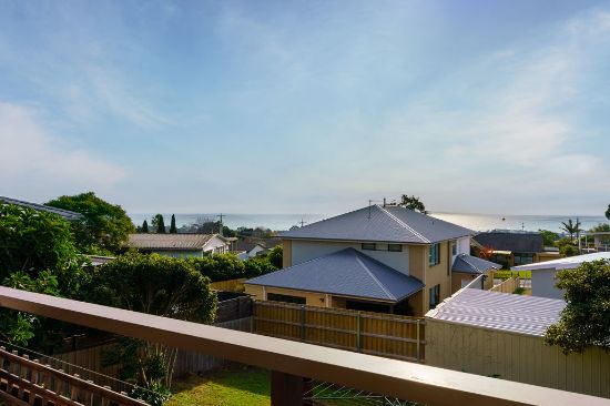 16 Charmaine Street, Dromana, Vic 3936