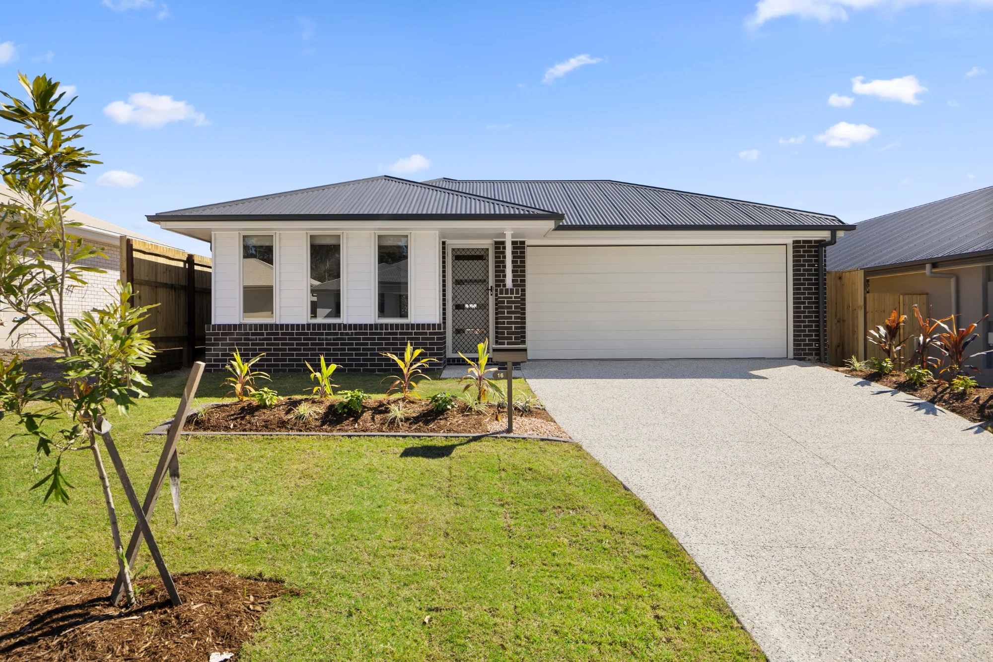 16 Chervil Dr, Greenbank, Qld 4124
