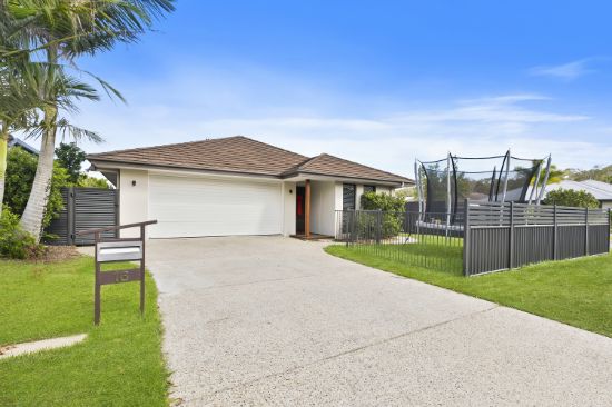16 Chestwood Cres, Sippy Downs, Qld 4556