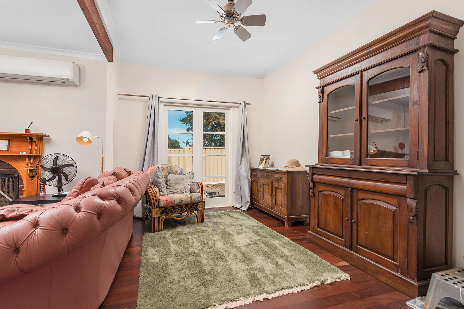 16 Compton Street, Rangeway, WA 6530