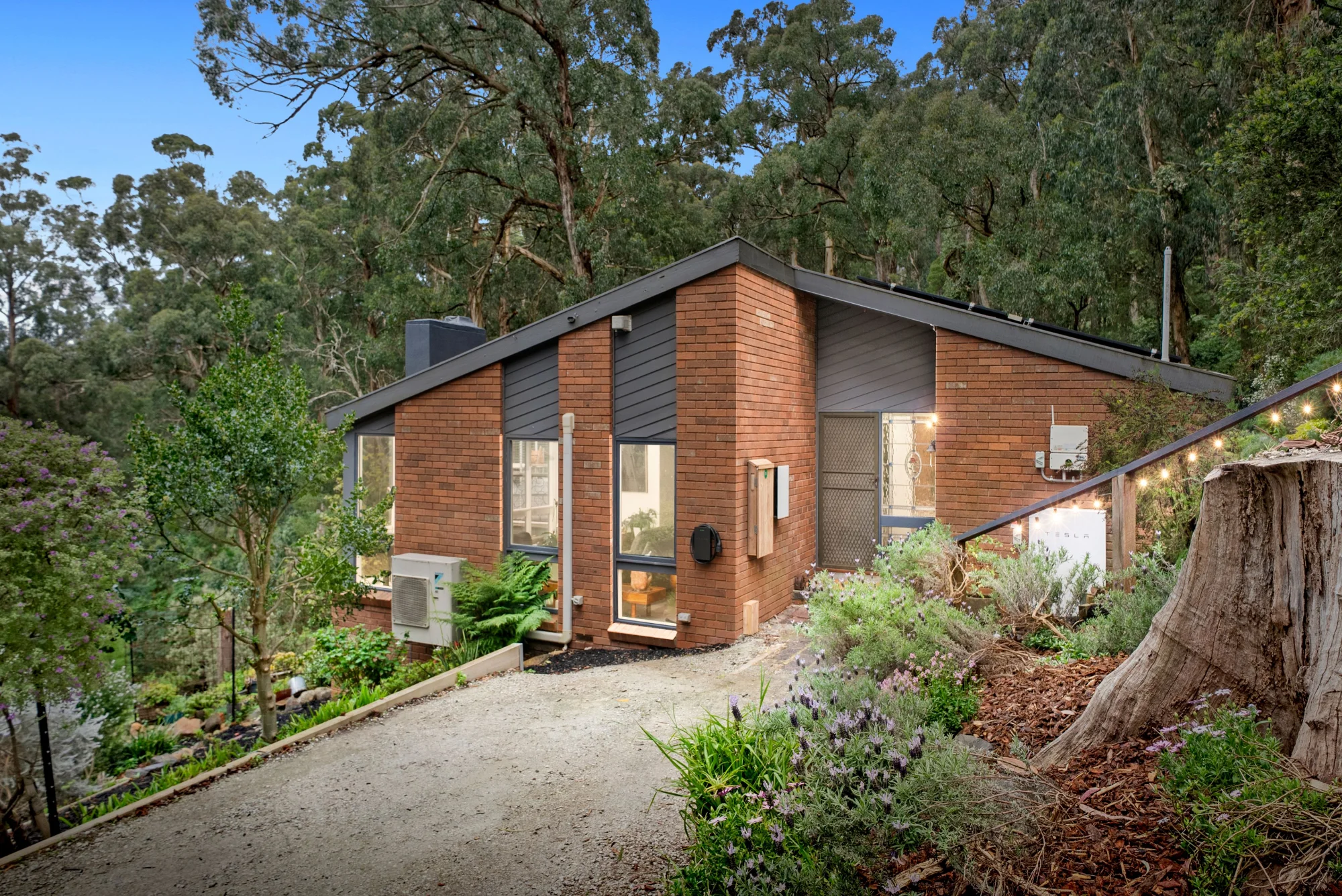 16 Forest Road, Belgrave VIC 3160
