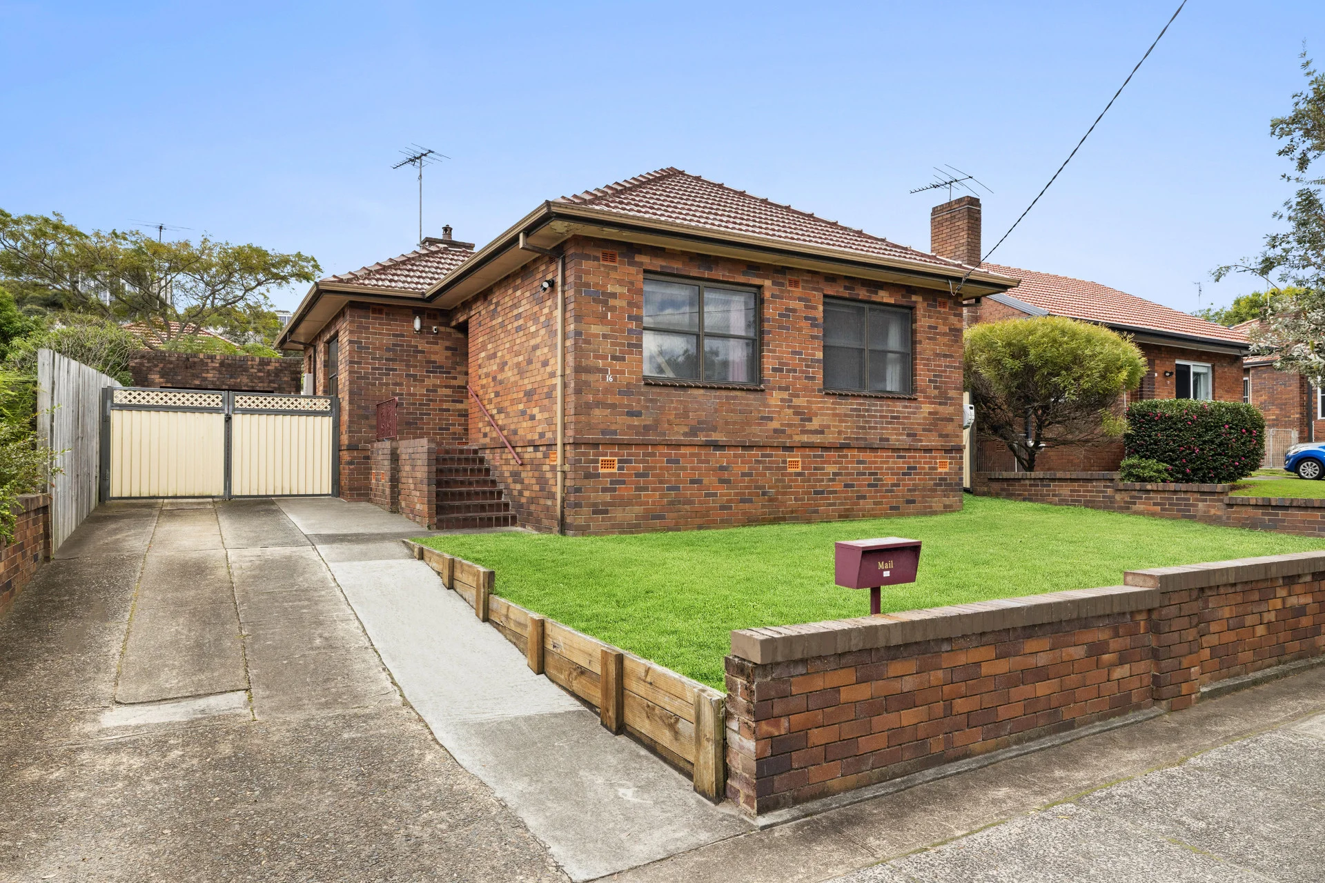 16 Fraser Avenue, Eastgardens, NSW 2036