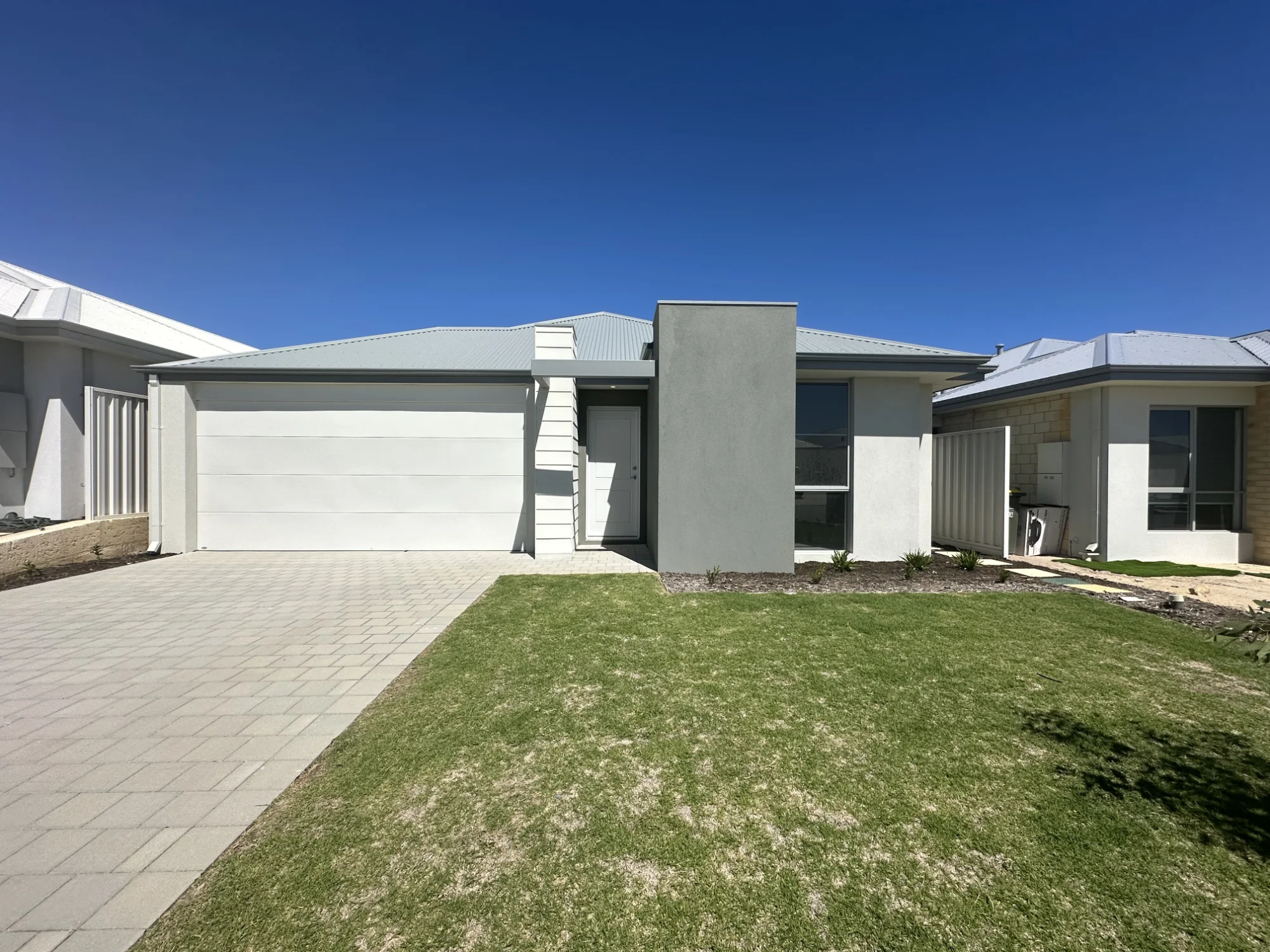 16 Friedrich Way, Alkimos, WA 6038