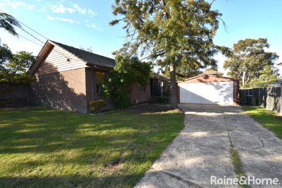 16 Graham Road, Knoxfield, Vic 3180