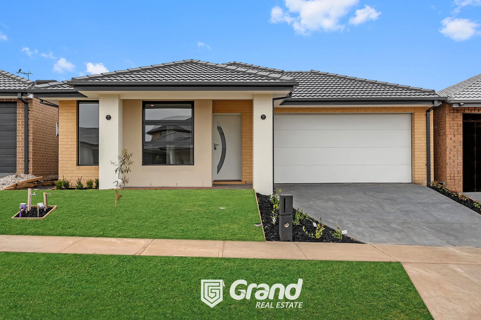 16 Grevillea Circuit, Clyde, Vic 3978