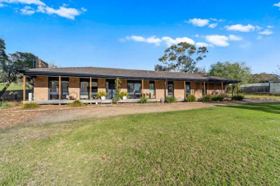16 Hamersley Court, Mount Eliza, Vic 3930