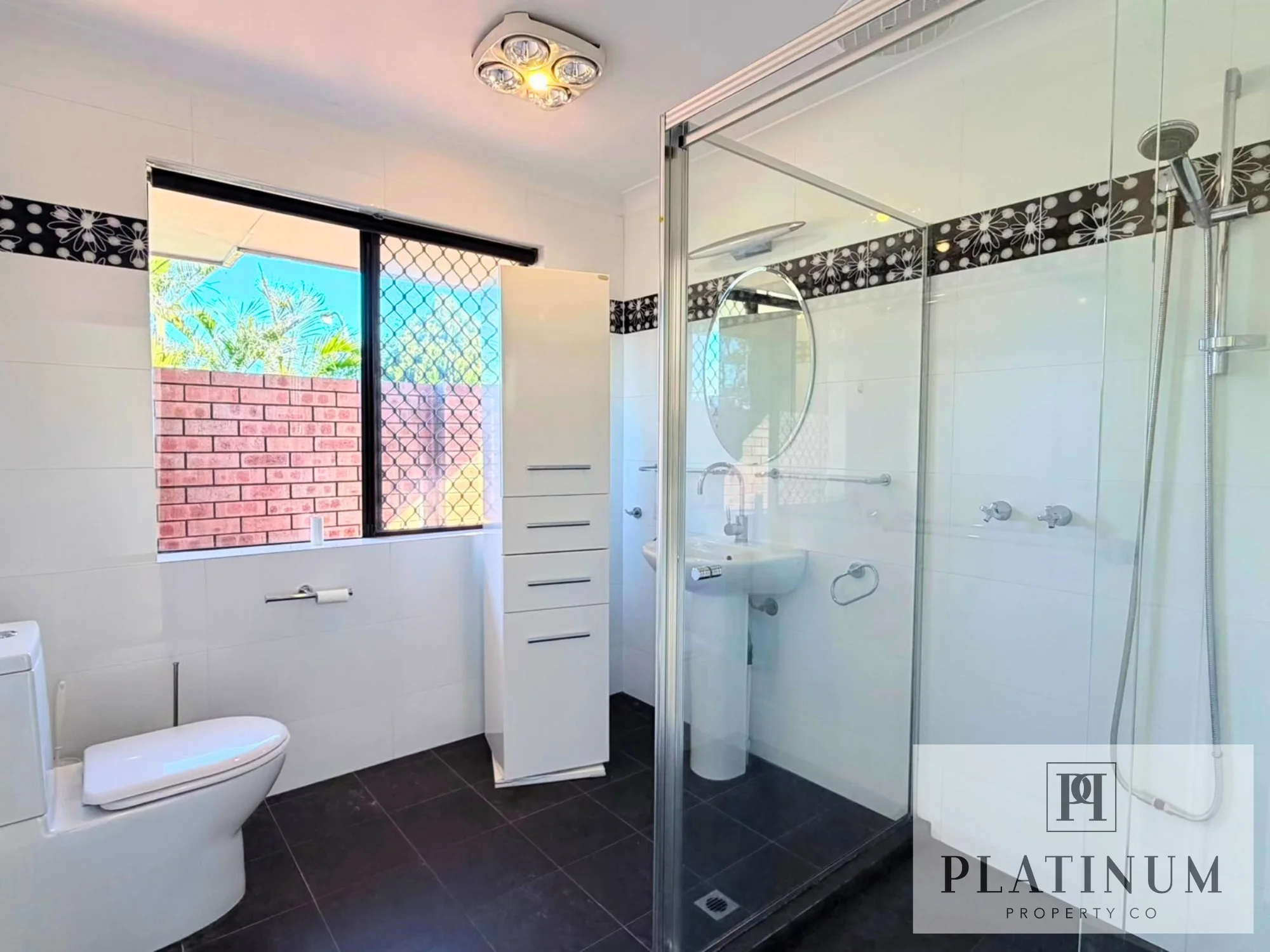 16 Hillock Circle, Leeming, WA 6149