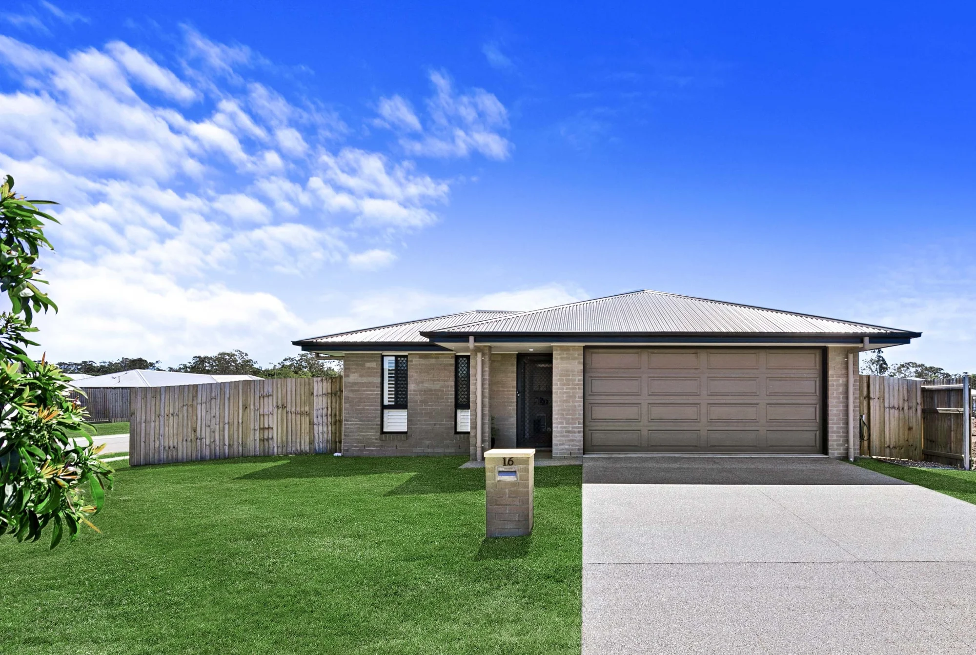 16 Holly Road, Wondunna, Qld 4655