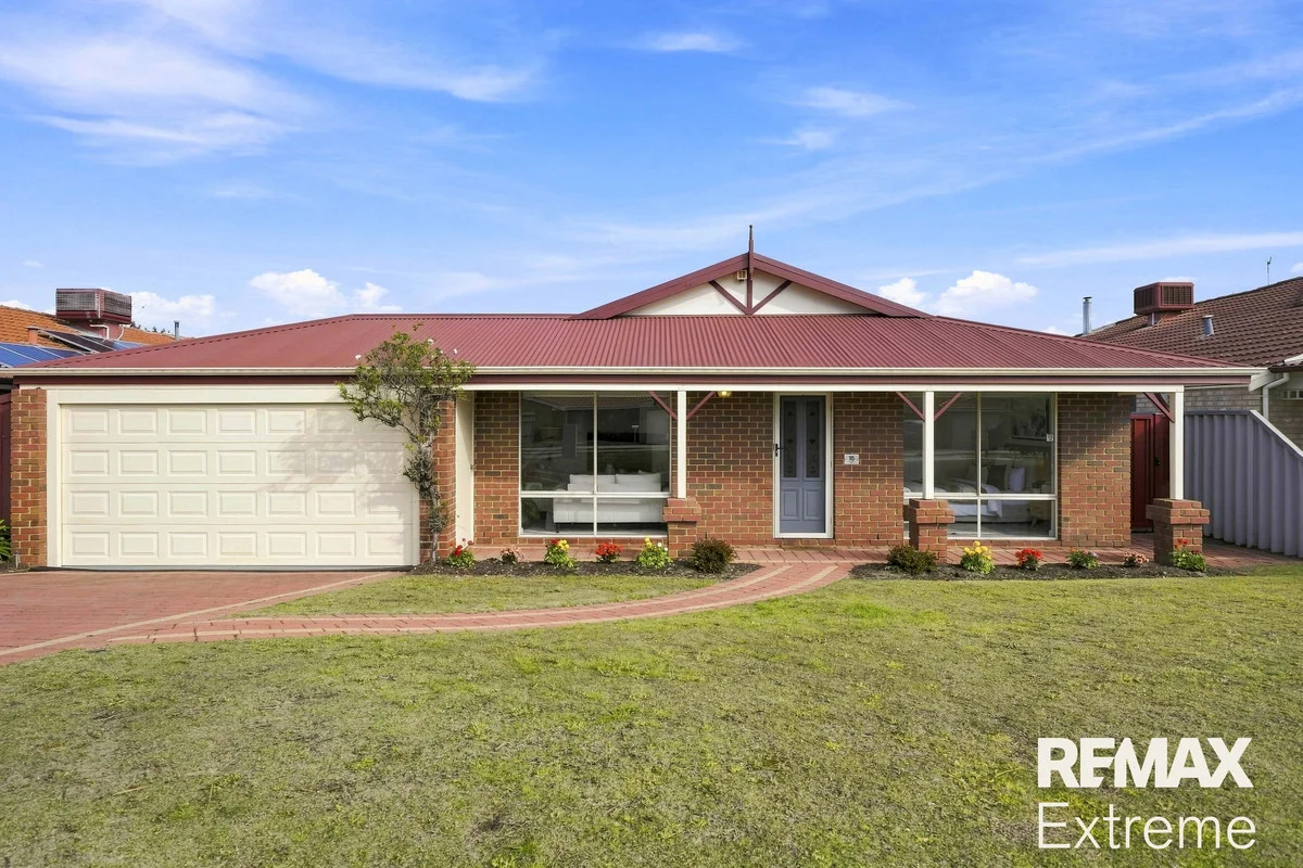 16 Houghton Drive, Carramar, WA 6031