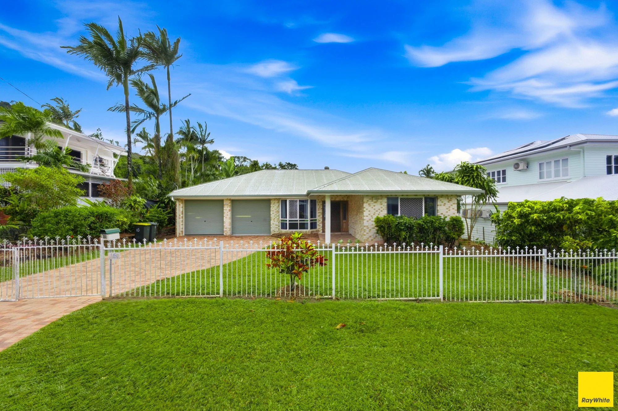16 Junction Street, Edge Hill, Qld 4870