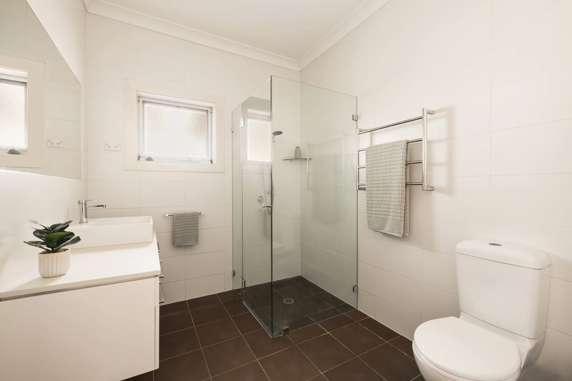 16 Macleay Place, Earlwood, NSW 2206