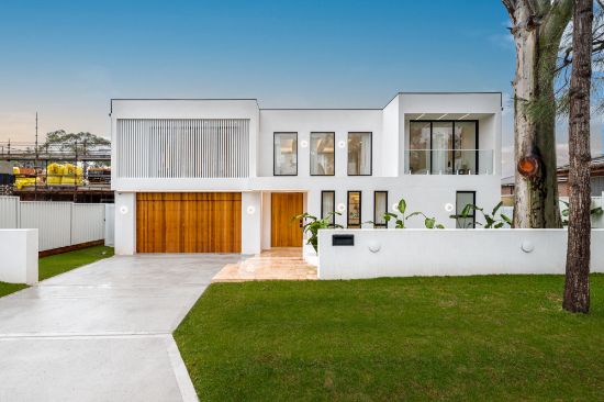 16 Narooma Close, Panania, NSW 2213