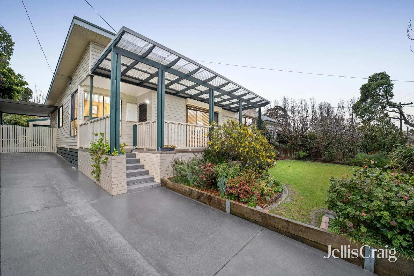 16 Norman Street, Mitcham, Vic 3132