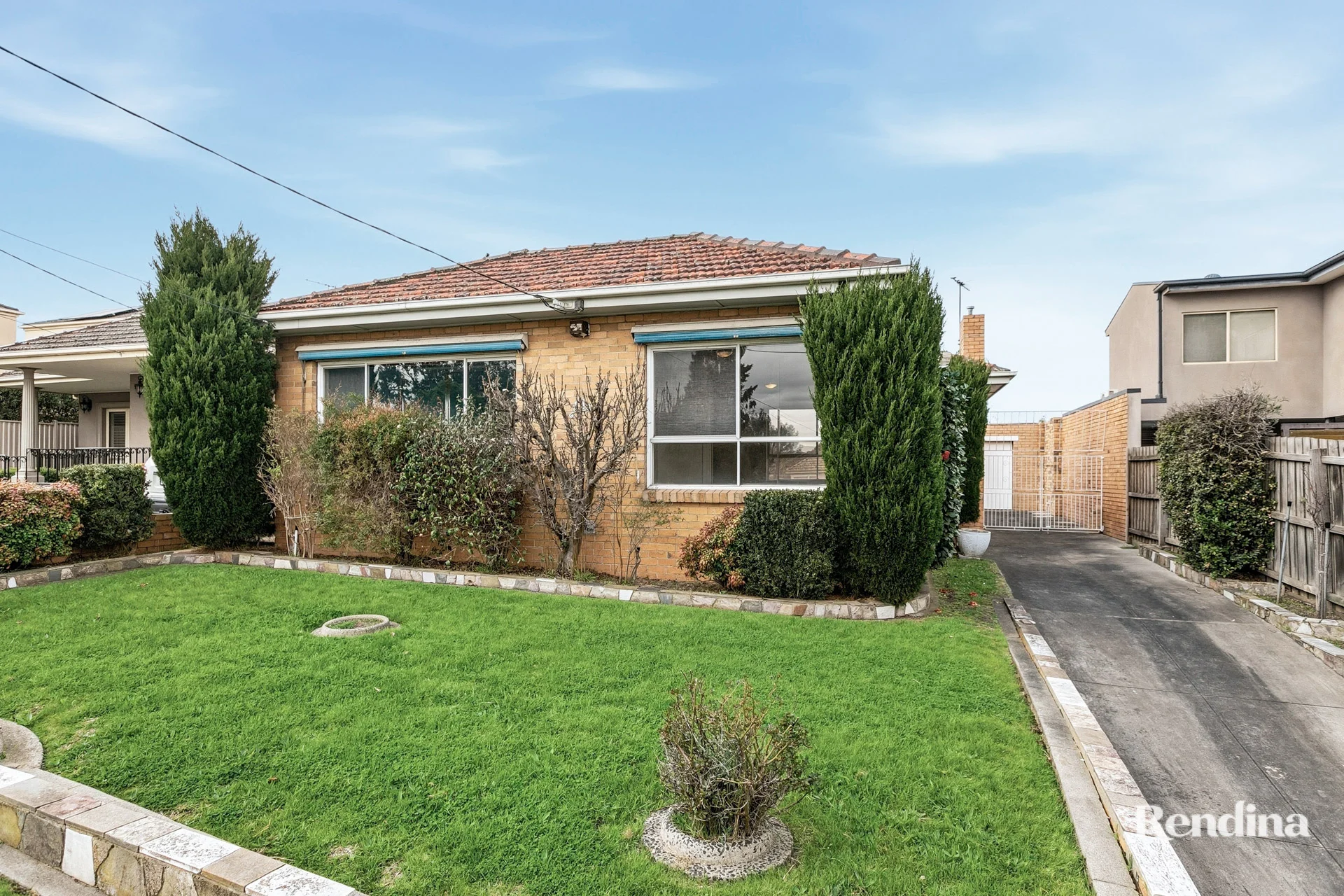 16 Reynolds Parade, Pascoe Vale South, Vic 3044