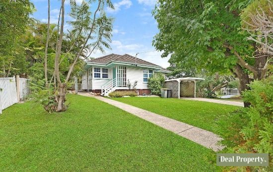 16 Sarina Street, Stafford Heights, Qld 4053