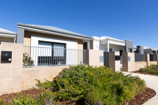 16 Stopes Lane, Forrestdale, WA 6112