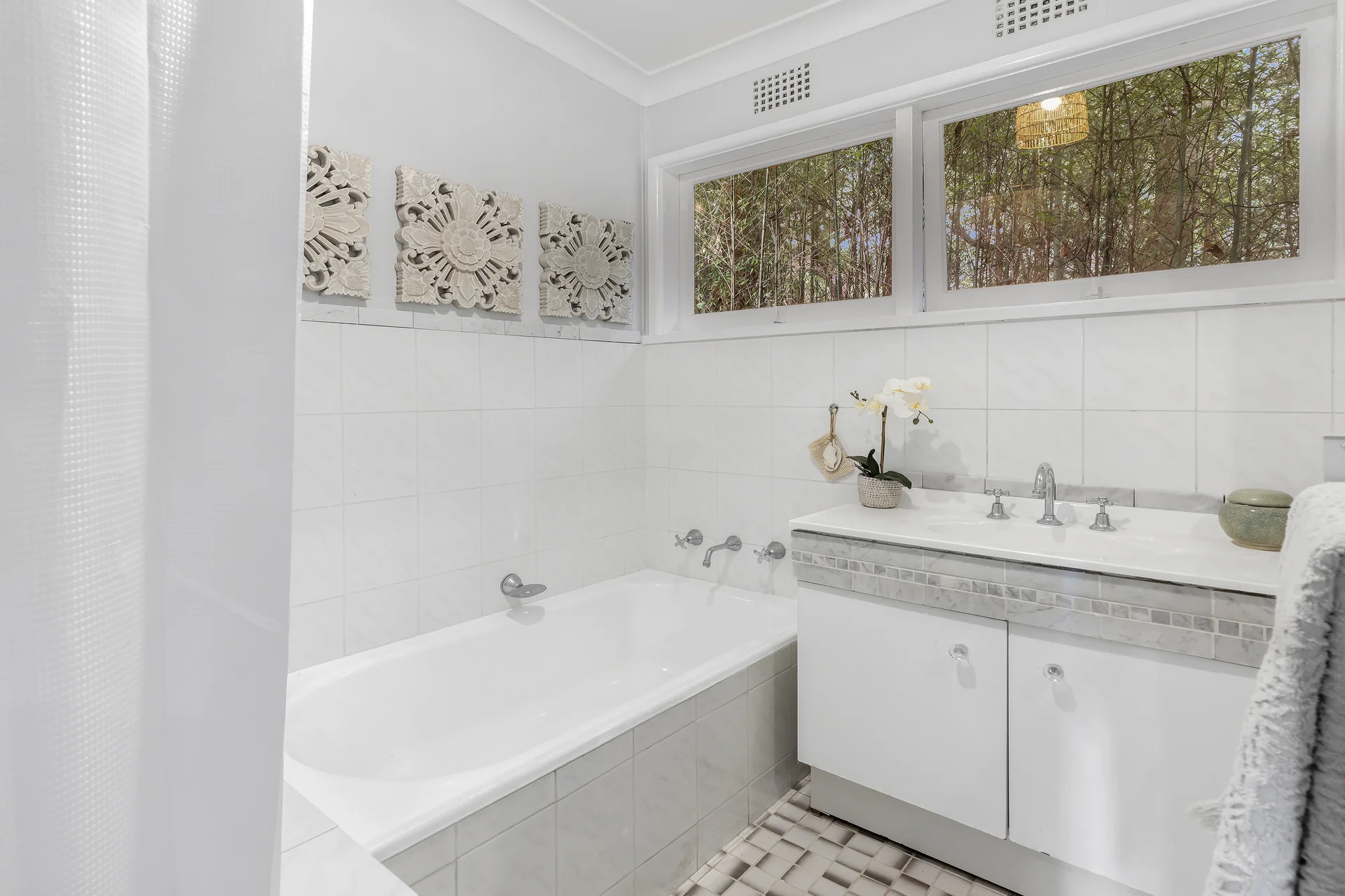 16 Sylvia Place, Frenchs Forest, NSW 2086
