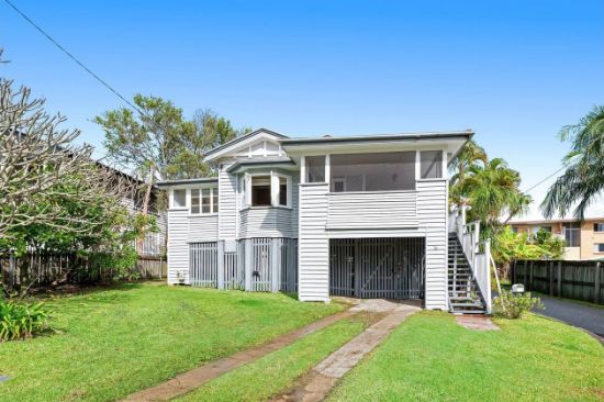 16 Toohey Avenue, Greenslopes, Qld 4120