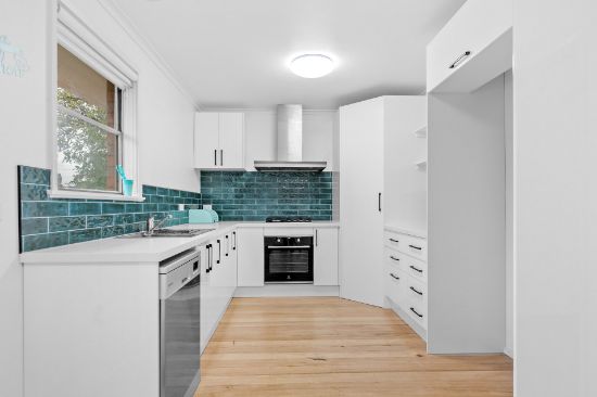 16 Wallowa Crescent, Frankston North, Vic 3200
