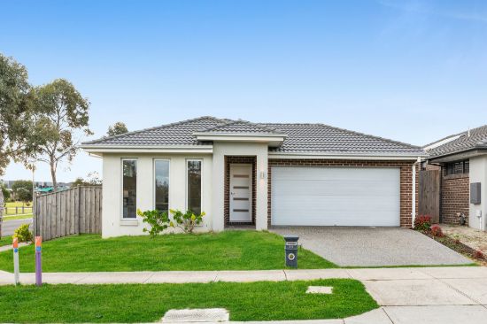 16 Warralily Avenue, Clyde, Vic 3978