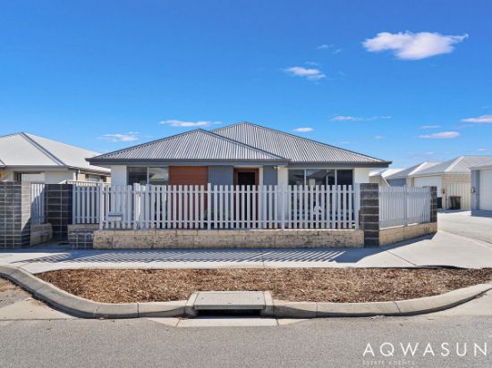 16 Winderie Road, Golden Bay, WA 6174