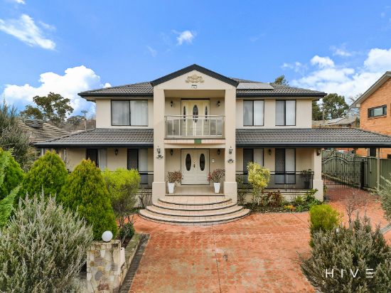 16 Wynter Place, Hughes, ACT 2605