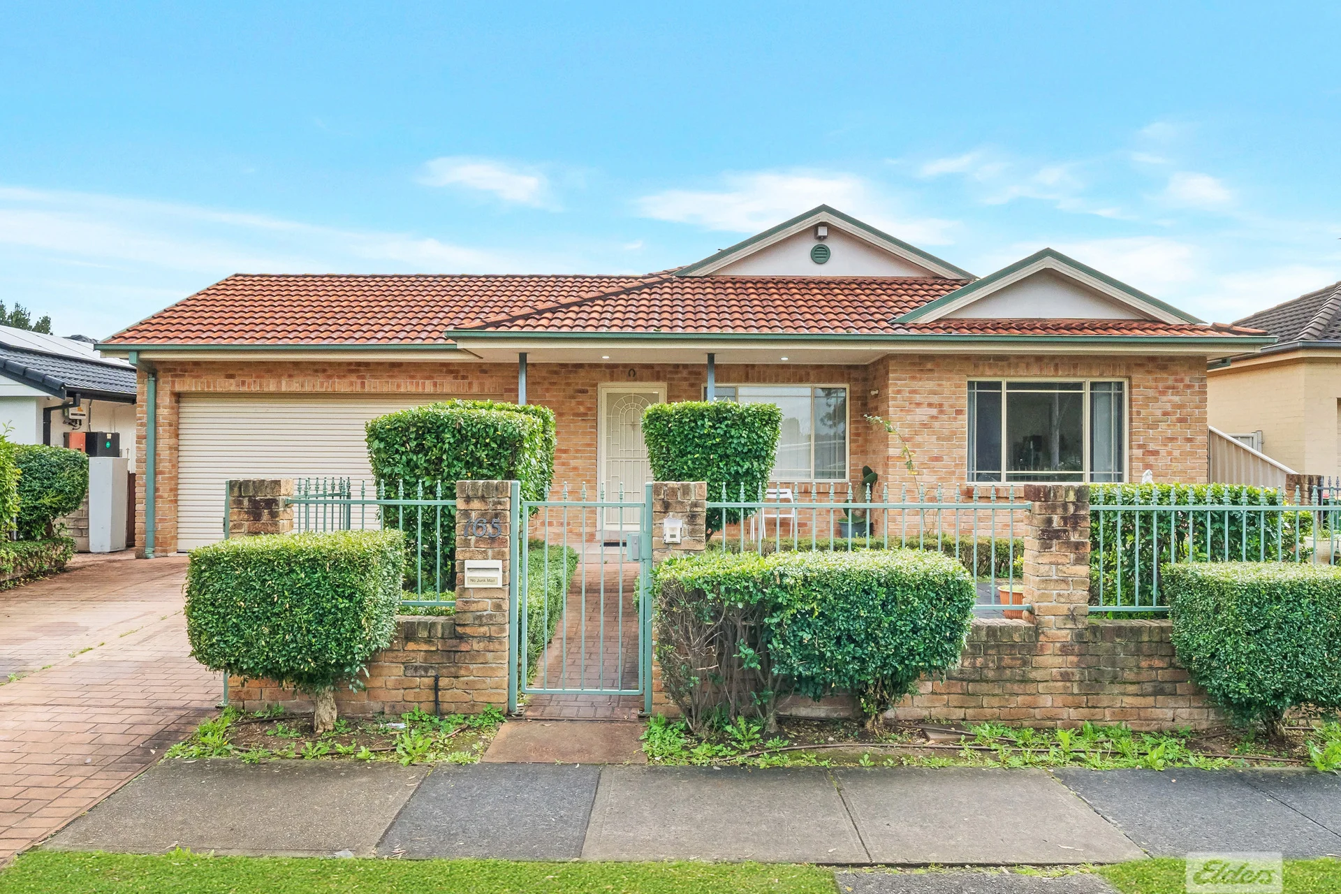 165 Restwell Road, Bossley Park, NSW 2176