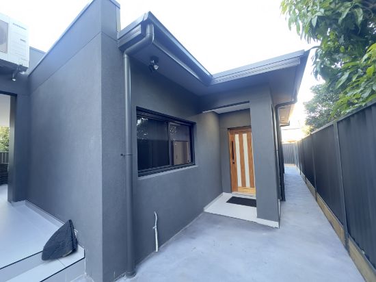 16A Barrington Street, Bossley Park, NSW 2176