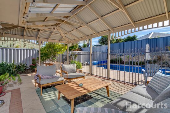 17 Bainbridge Mews, Currambine, WA 6028