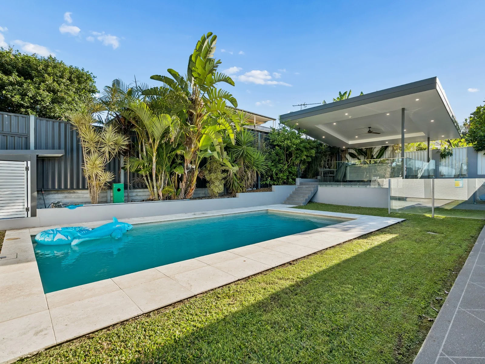 17 Barrier Place, Forest Lake, Qld 4078