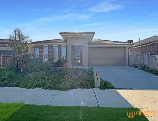 17 Bonza Circuit, Clyde North, Vic 3978