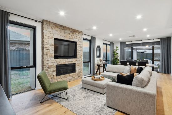17 Carbunup Close, South Guildford, WA 6055