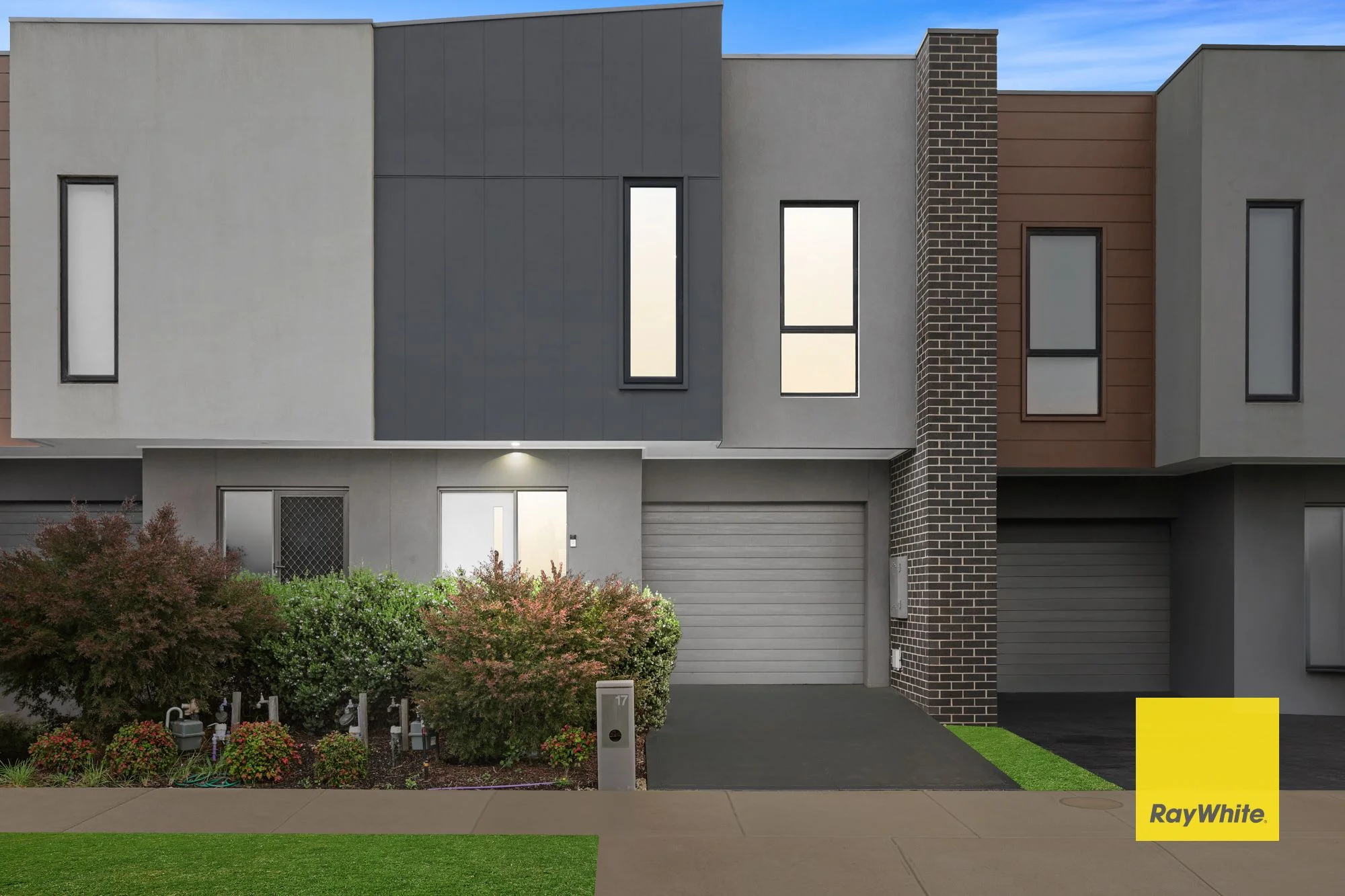 17 Century Way, Craigieburn VIC 3064