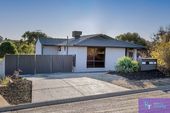 17 Cumberland Crescent, Huntfield Heights, SA 5163