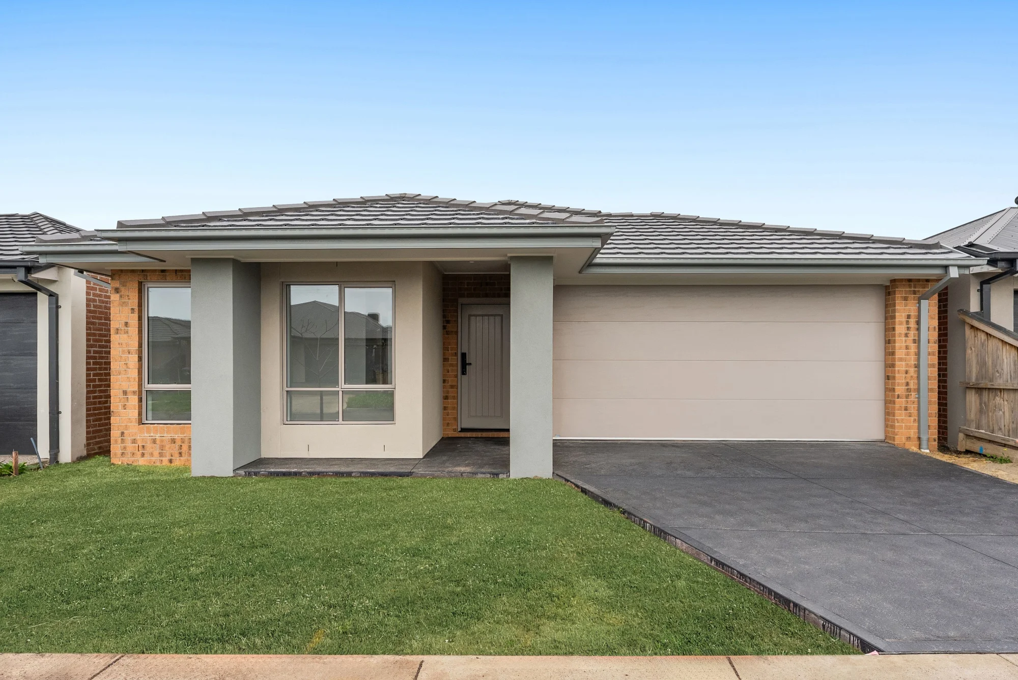17 Droxford Street, Donnybrook VIC 3064