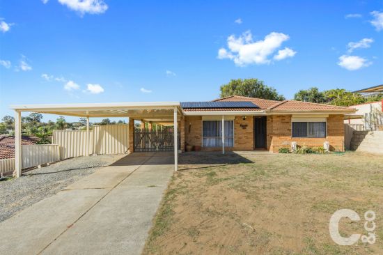 17 Hargrave Place, Parmelia, WA 6167
