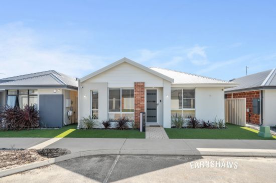 17 Hartland Grove, Hammond Park, WA 6164