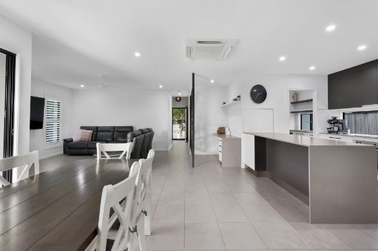 17 Hoffman Drive, Marian, Qld 4753