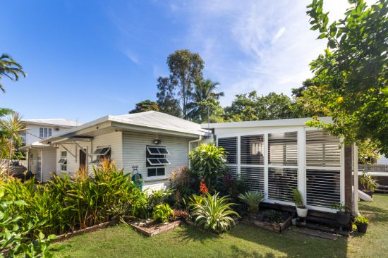 17 Hooper Street, Belgian Gardens, Qld 4810