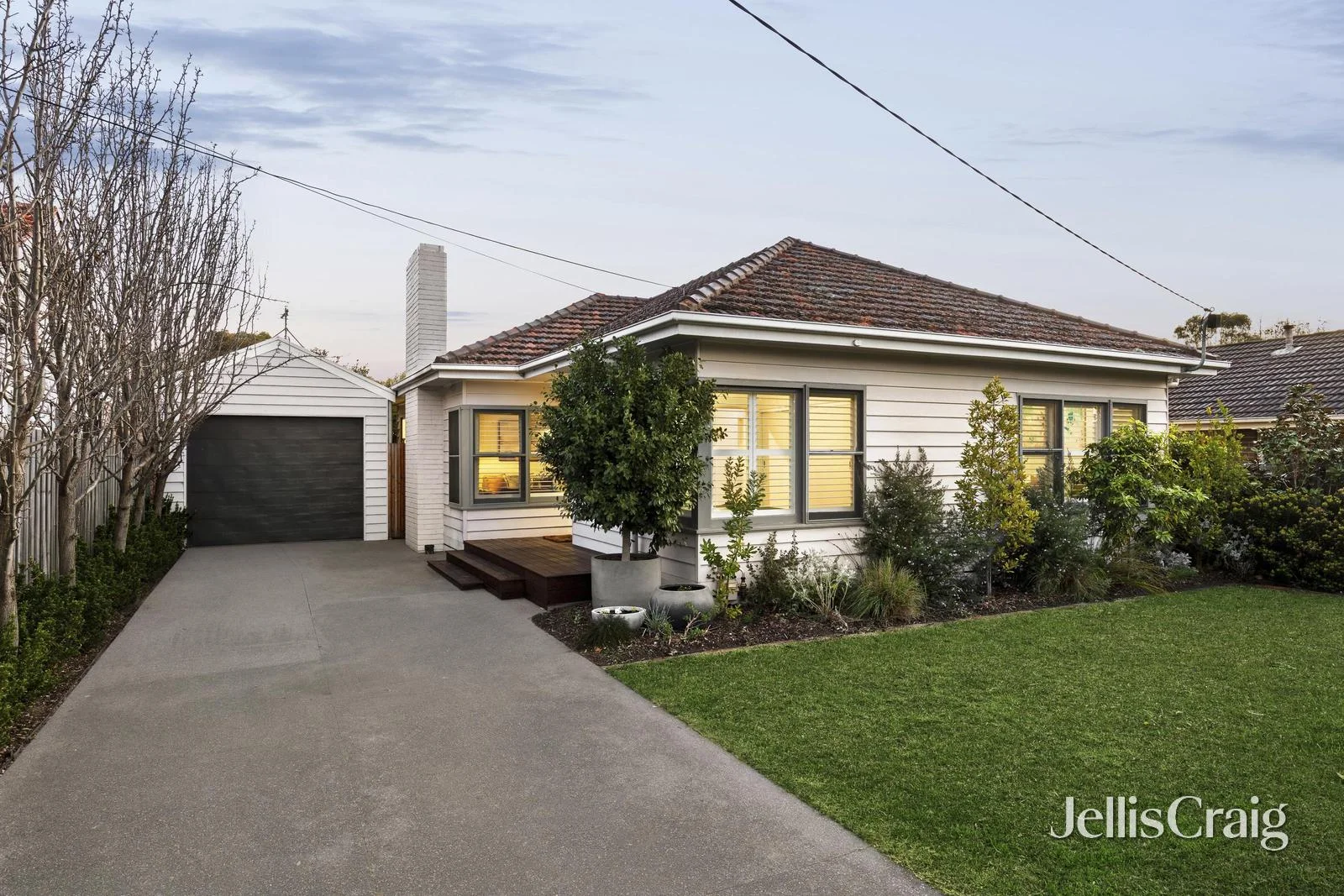 17 Itkeston Street, Herne Hill, Vic 3218