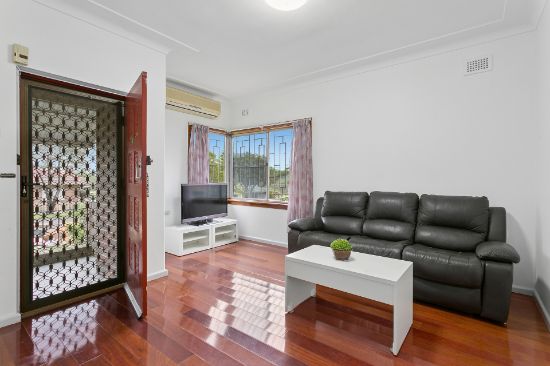 17 Kardella Crescent, Narwee, NSW 2209