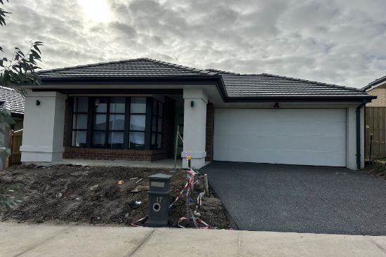 17 Laurieston Way, Cranbourne South, Vic 3977