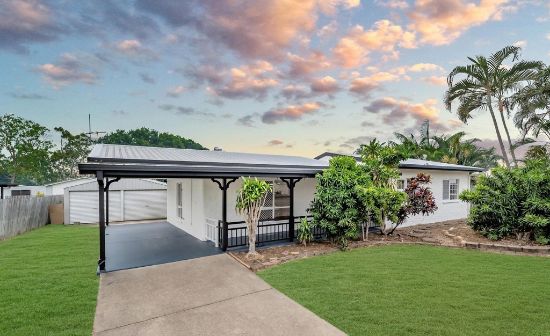 17 Lawrence Street, Kelso, Qld 4815