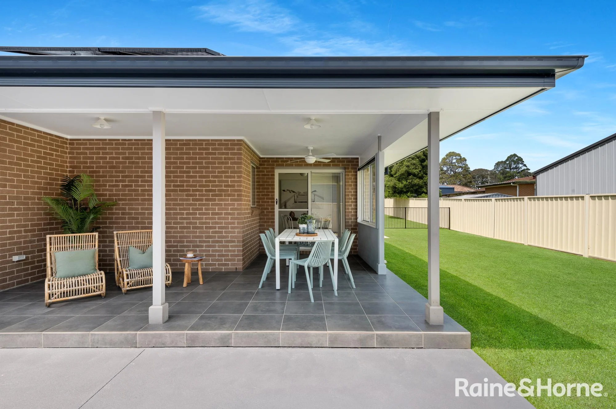 17 Meyer Place, Bomaderry, NSW 2541