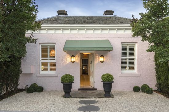 17 Ruabon Road, Toorak, Vic 3142