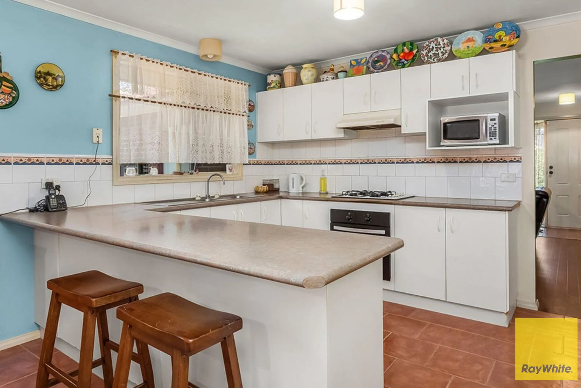17 Seaside Close, Seabrook, Vic 3028