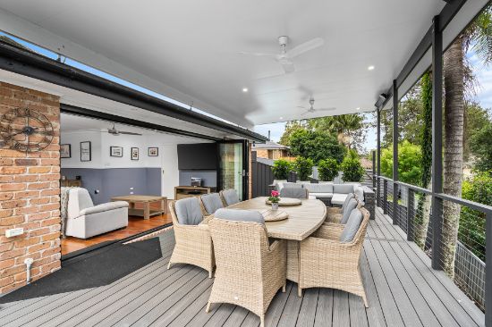 17 Settlers Ridge Close, Lisarow, NSW 2250