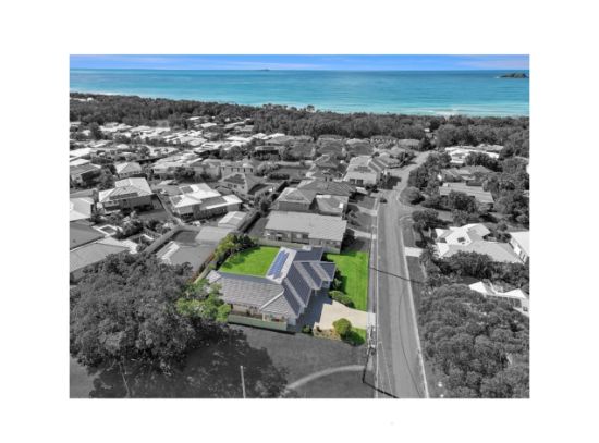 17 Split Solitary Road, Sapphire Beach, NSW 2450